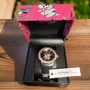 listing-status-banner